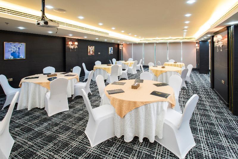 Golden Bujari Alulaya Hotel Al Khobar Exterior foto